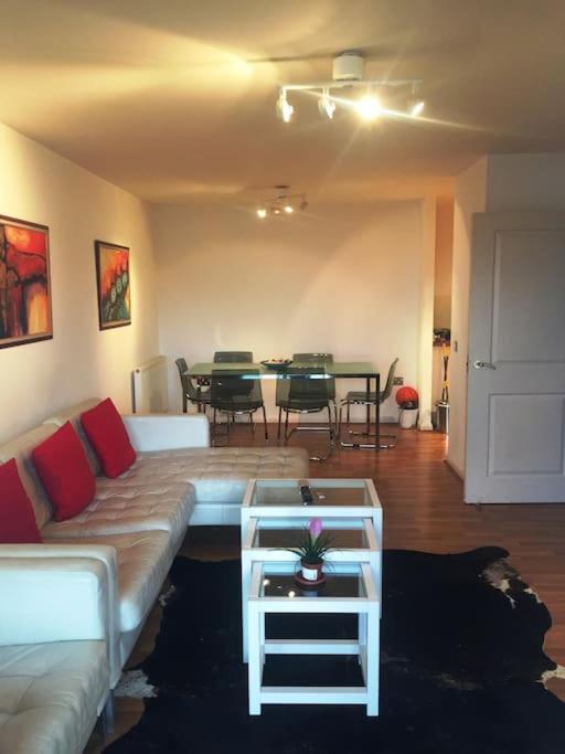 1 Bedroom Flat Near Excel, O2, Canary Wharf - London Bagian luar foto